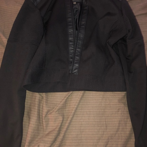 Crop Jacket - Picture 1 of 5